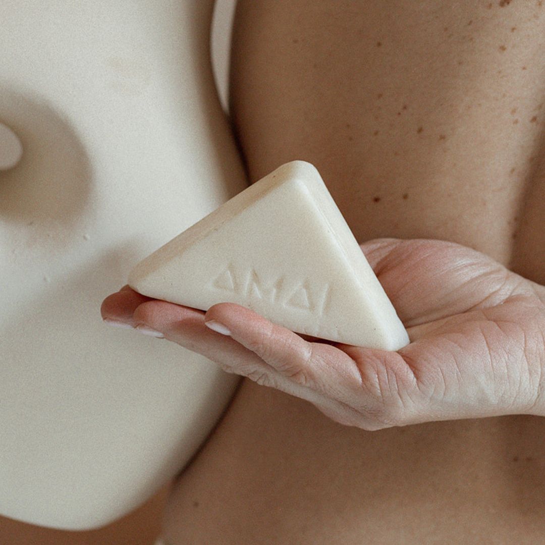 Natural body lotion for sensitive skin